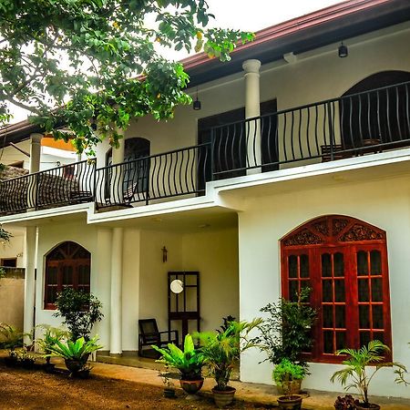 Nivahana Homestay Kandy Exterior foto
