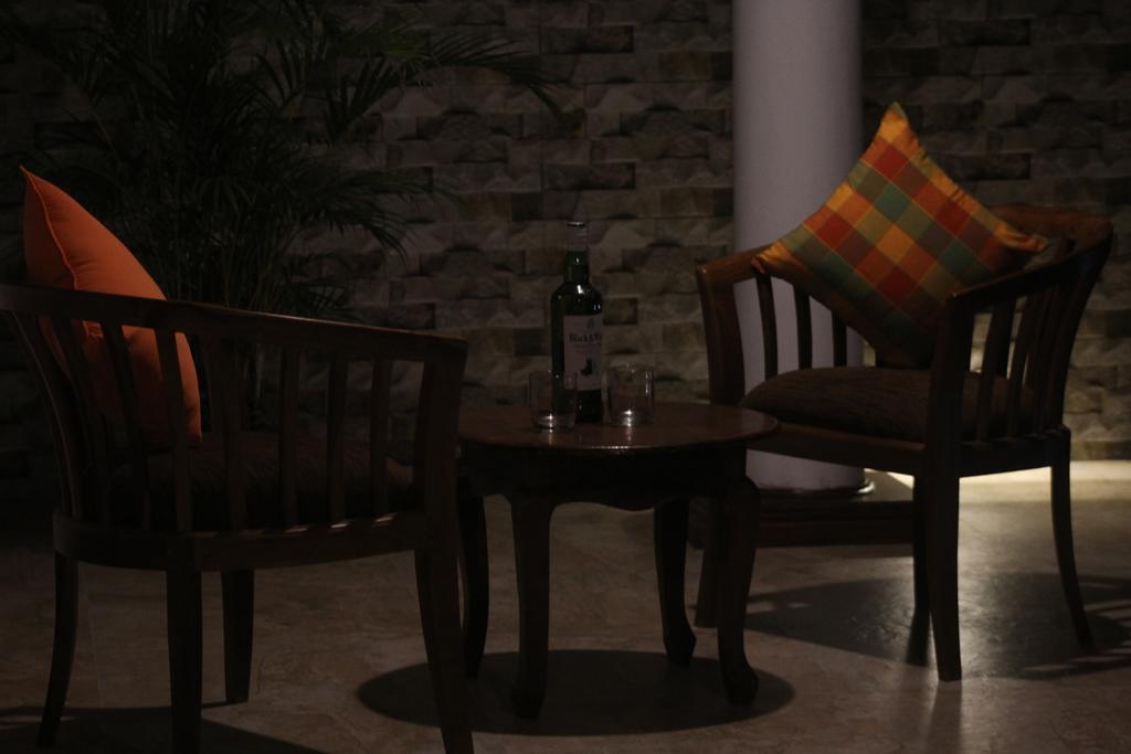 Nivahana Homestay Kandy Exterior foto